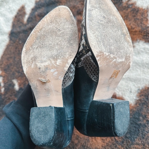 Western snake print booties - Picture 3 of 4